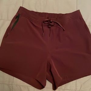 Ten Thousand brand men’s athletic shorts